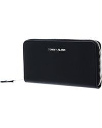 Tommy Hilfiger - Tjw Academia Large Zip Around Wallet L Black - Lyst