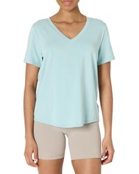 Amazon Essentials - Active Soft Cotton Relaxed Fit V-neck Short Sleeve Lightweight Yoga Workout T-shirt - Lyst