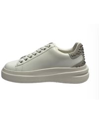 Guess - Scarpe Donna Sneaker Elbina in Pelle White/Silver DS24GU22 FLPVIBLEP12 37 - Lyst