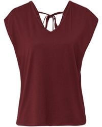 S.oliver - T-Shirt mit V-Ausschnitt und Rücken-Detail Bordeaux 42 - Lyst