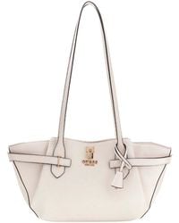 Guess - Schultertasche Yesba Girlfriend Shoulder Satchel Bag Cream White creme - Lyst
