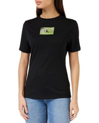 Calvin Klein - T-Shirts Kurzarm Illuminated Box Logo Slim Tee Rundhalsausschnitt - Lyst