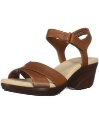 clarks lynette trudie