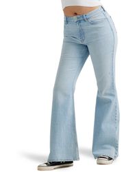 Wrangler - High-waisted Fierce Flare Jeans - Lyst
