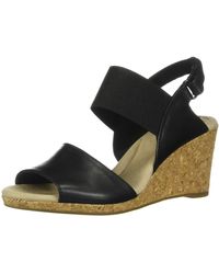 clarks black platform sandals