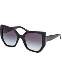 Guess - Gu0015302b55 Zwarte Plastic Asymmetrische Volledige Rand Vrouwen Uv-bescherming Zonnebril - Lyst