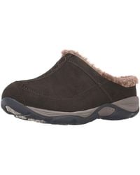 easy spirit slippers