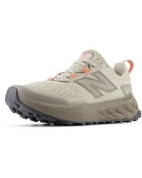 New Balance - Scarpe da Running Fresh Foam Garoé Taglia 37 Codice WTGAROU2 Marrone Donna - Lyst