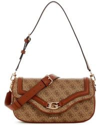 Guess - Borsa a tracolla Dea Flap Shoulder Bag Latte Logo beige - Lyst