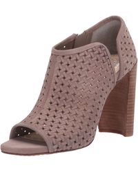 Vince Camuto Womens Allistan Ankle Boot