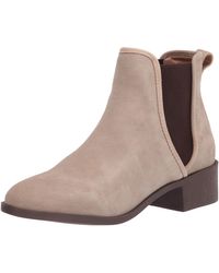 trap chelsea boot
