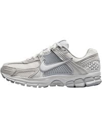 Nike - Zoom Vomero 5 Sneaker - Lyst
