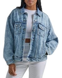 Wrangler - Relaxed Fit Girlfriend Denim Jacket - Lyst