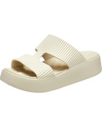 Crocs™ - Getaway Platform H-strap Sandaal - Lyst