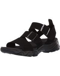 cosmos sport skechers