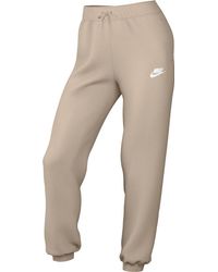 Nike - Dq5191-126 W Nsw Club Flc Mr Pant Std Sportbroek Sanddrift/wit Maat S-t - Lyst