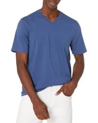 Essentials Herren Slim-Fit 2er-Pack kurzärmeliges T-Shirt mit V-Ausschnitt und Taschen