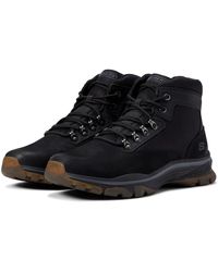 sketchers boots men