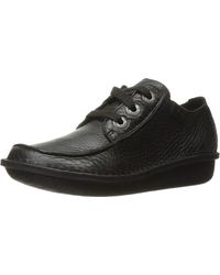 clarks lace up shoes womens