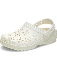 Crocs™ - Classic Floral Cut-Out Clog 38 EU Chalk - Lyst