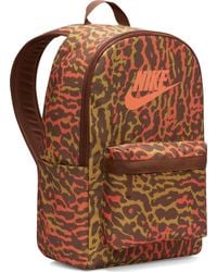 Nike - Unisex Rucksack Nk Heritage Bkpk - Caminal, Cacao Wow/Cacao Wow/Campfire Orange, FB2839-259, MISC - Lyst