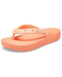 Crocs™ - Classic Platform Flip W - Lyst