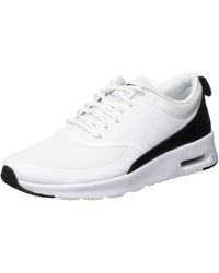 nike thea runners point