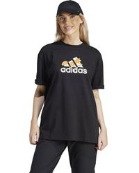 adidas - Flower Pack Badge of Sport tee Camiseta - Lyst