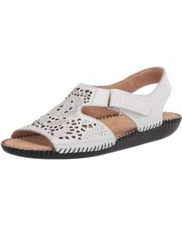 naturalizer sandals amazon
