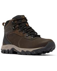 Columbia - Crestwood Mid Waterproof Hiking Boot, Cordovan, Squash, 8.5 Wide Us - Lyst