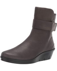 ecco hydromax women's boots