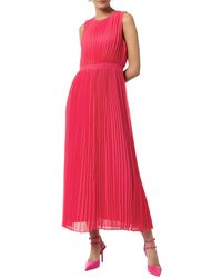 Comma, - Plissiertes Maxi-Kleid mit Rundhalsausschnitt pink 40 - Lyst