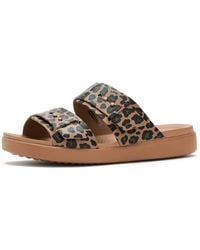 Crocs™ - Brooklyn Buckle Low Sandals - Lyst
