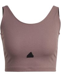 adidas - S Play Crop Top Vest Sleeveless Wonder Oxide/black M - Lyst