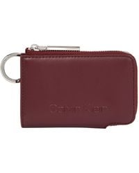 Calvin Klein - Donna Porta Carte Embossed Logo Zip Cardholder con Zip - Lyst