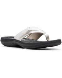 Clarks - Flop Sandals - Comfortable Flip Flop With Adjustable Hook And Arch Support - Casual Summer Wearing Cloudsteppers For - Lyst