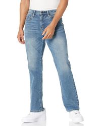 Essentials Straight-fit Stretch Bootcut Jean Hombre 