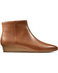 clarks kestral soar sandals