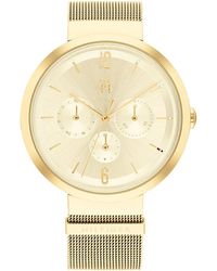Tommy Hilfiger - Reloj Analógico de Cuarzo Multifunción para Mujer con Correa de Malla de Acero Inoxidable de Color Dorado - Lyst