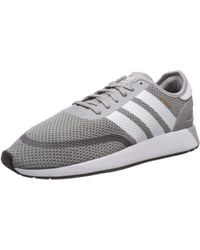 adidas Leder Iniki Runner Sneakers in Grün für Herren - Lyst