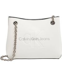 Calvin Klein - Sculpted Shoulder BAG24 Mono K60K607831 Taschen - Lyst