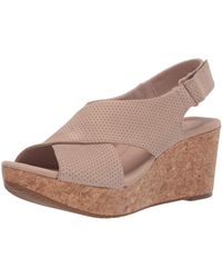 clarks low wedge sandals