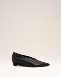 Ami Paris - Lamb Leather Pointed Toe Wedge Pump - Lyst
