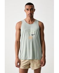 Nike - Top Sportivo Da Uomo Stride - Lyst