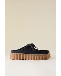 Clarks - Clarks Torhill Nubuck Mules - Lyst