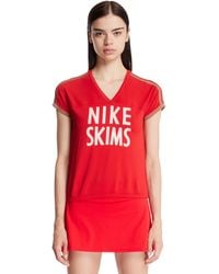 Nike - Skims V-Neck T-Shirt - Lyst