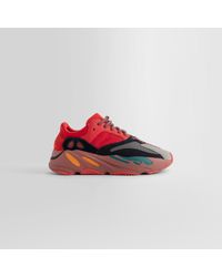 Yeezy Sneakers - Red