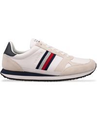 Tommy Hilfiger Leather Runner Trainer With Side Stripes in Black 