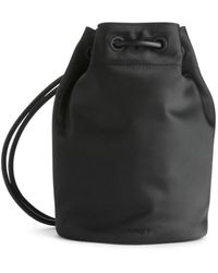 Levi's L Bag Mini Bucket in Black | Lyst UK