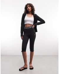 Nike - Chill Jersey Capri's - Lyst